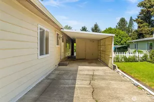 5515 SE Yakima Ln, Lacey, WA 98503 - Photo 3