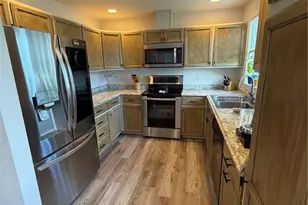 22615 W 44th Ave, Mountlake Terrace, WA 98043 - Photo 7