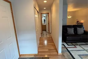 22615 W 44th Ave, Mountlake Terrace, WA 98043 - Photo 15