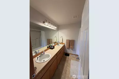 22615 W 44th Ave, Mountlake Terrace, WA 98043 - Photo 29