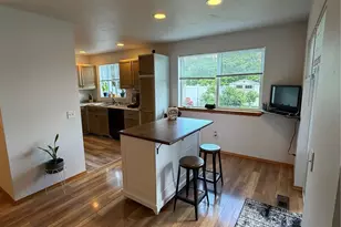 22615 W 44th Ave, Mountlake Terrace, WA 98043 - Photo 5