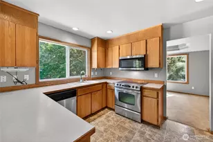 7011 47th Ave E, Tacoma, WA 98443 - Photo 11