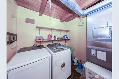 25033 20th Avenue S, Des Moines, WA 98198 - Photo 21