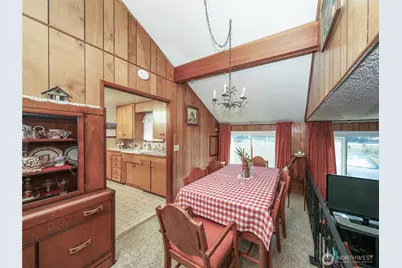 25033 20th Avenue S, Des Moines, WA 98198 - Photo 17