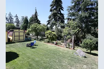25033 20th Avenue S, Des Moines, WA 98198 - Photo 29