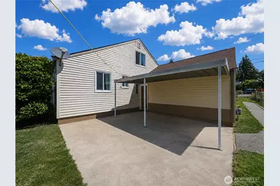 25033 20th Avenue S, Des Moines, WA 98198 - Photo 27