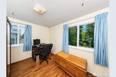 25033 20th Avenue S, Des Moines, WA 98198 - Photo 15