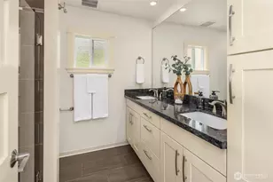 1131 19th Ave E, Seattle, WA 98112 - Photo 19