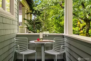 1131 19th Ave E, Seattle, WA 98112 - Photo 3