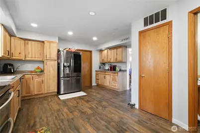 1605 S 80th Avenue, Yakima, WA 98902 - Photo 9