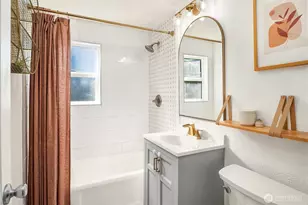 7439 S 116th Pl, Seattle, WA 98178 - Photo 11