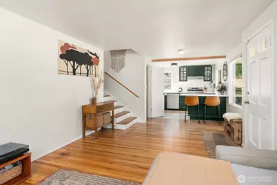 7439 S 116th Place, Seattle, WA 98178 - Photo 3