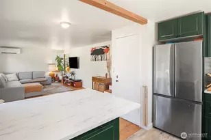 7439 S 116th Pl, Seattle, WA 98178 - Photo 7