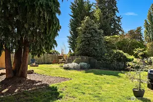 7439 S 116th Pl, Seattle, WA 98178 - Photo 19