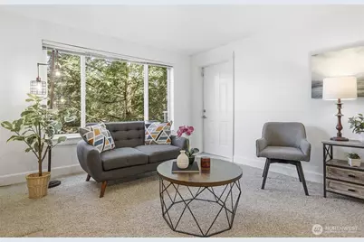 300 N 130th Street W #2205, Seattle, WA 98133 - Photo 5