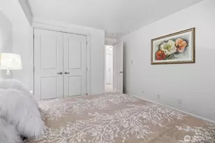 300 N 130th Street W, Seattle, WA 98133 - Photo 17