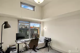 530 Broadway E, Seattle, WA 98102 - Photo 7