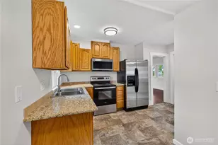 501 35th St, Anacortes, WA 98221 - Photo 11