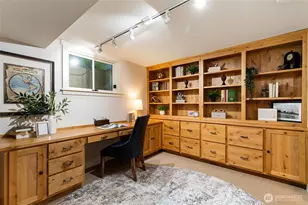 2017 36th Ave W, Seattle, WA 98199 - Photo 25