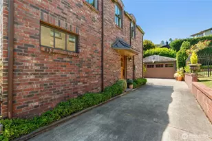 2017 36th Ave W, Seattle, WA 98199 - Photo 35