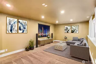 13128 SE Newport Way, Bellevue, WA 98006 - Photo 35