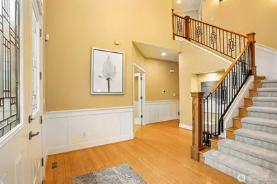 13128 SE Newport Way, Bellevue, WA 98006 - Photo 5