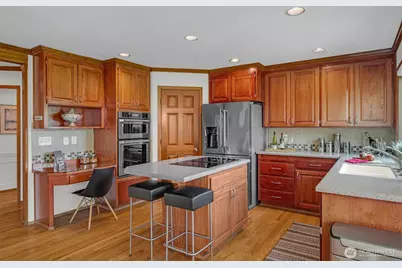 12429 55th Place W, Mukilteo, WA 98275 - Photo 17