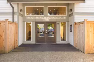 13717 Linden Ave N, Seattle, WA 98133 - Photo 5