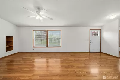 337 Redwood Street, Enumclaw, WA 98022 - Photo 5