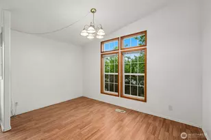 337 Redwood St, Enumclaw, WA 98022 - Photo 17