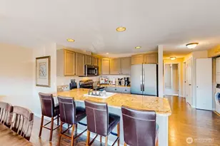 808 W Manson Hwy, Chelan, WA 98816 - Photo 9