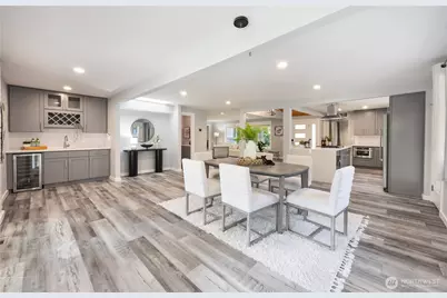 2412 160th Avenue NE, Bellevue, WA 98008 - Photo 11