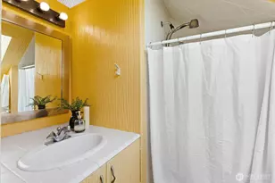 2709 Lynn St, Bellingham, WA 98225 - Photo 19