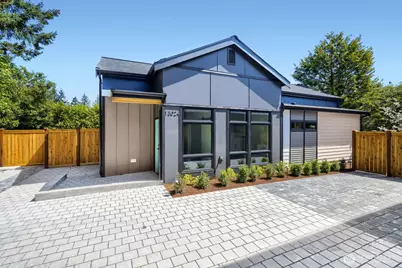 13024 Corliss Avenue N, Seattle, WA 98133 - Photo 1