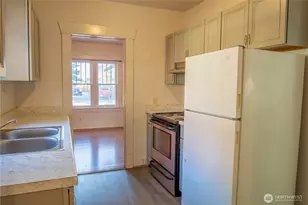 615 First St, Wenatchee, WA 98801 - Photo 11