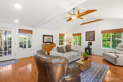 13101 58th Drive SE, Snohomish, WA 98296 - Photo 19