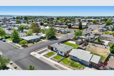 1046 W Gem Avenue, Moses Lake, WA 98837 - Photo 31