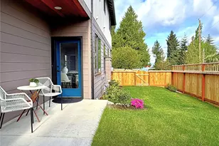 10202 44th Ave SW, Seattle, WA 98146 - Photo 35