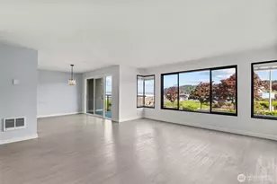 601 S 227th St, Des Moines, WA 98198 - Photo 5