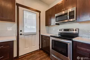 3323 Hoyt Ave, Everett, WA 98201 - Photo 11