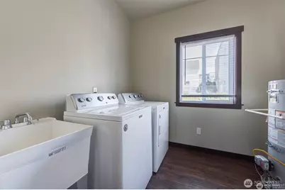 3323 Hoyt Avenue #C, Everett, WA 98201 - Photo 19