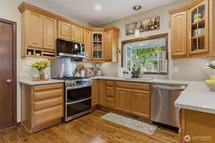 1409 27th St SE, Puyallup, WA 98372 - Photo 11