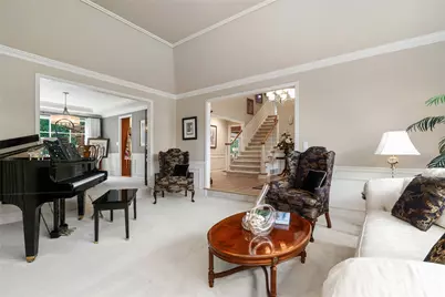22519 SE 46th Place, Sammamish, WA 98075 - Photo 5