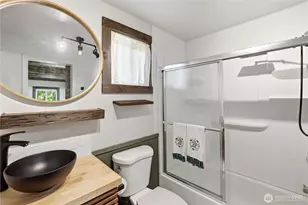 20908 93rd St E, Bonney Lake, WA 98391 - Photo 17