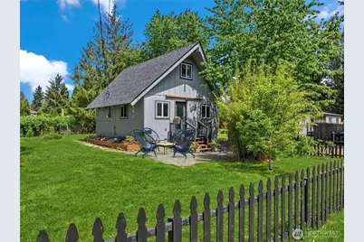20908 93rd Street E, Bonney Lake, WA 98391 - Photo 1