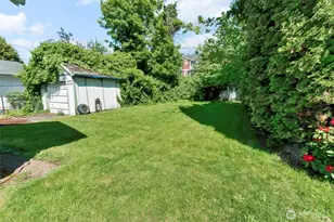 8421 S D St, Tacoma, WA 98444 - Photo 23
