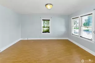 8421 S D St, Tacoma, WA 98444 - Photo 3