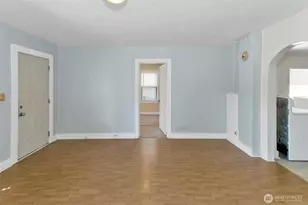 8421 S D St, Tacoma, WA 98444 - Photo 5