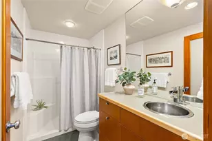 16221 Reitan Rd NE, Bainbridge Island, WA 98110 - Photo 31