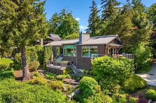 16221 Reitan Rd NE, Bainbridge Island, WA 98110 - Photo 5